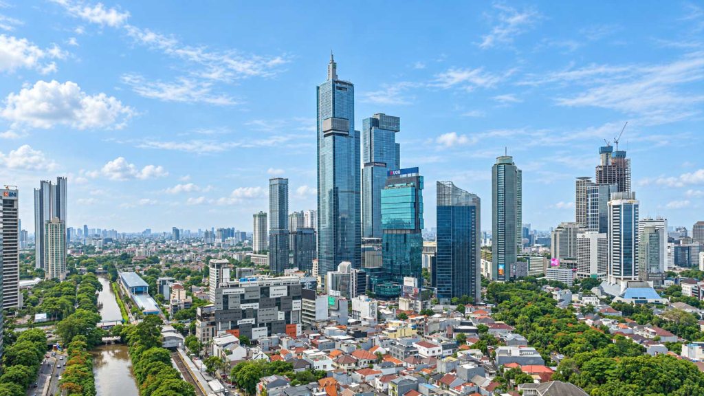 Business and workplace amenities around Thamrin Nine near Dukuh Atas